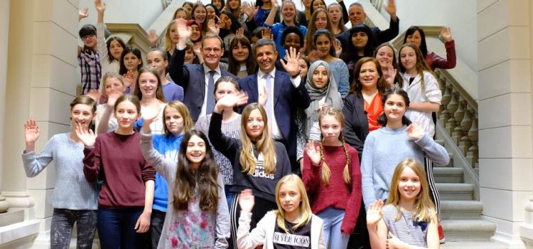 Die Zukunft ist weiblich – Girl’s Day 2018 im Berliner Abgeordnetenhaus Die Zukunft ist weiblich – Girl’s Day 2018 im Berliner Abgeordnetenhaus