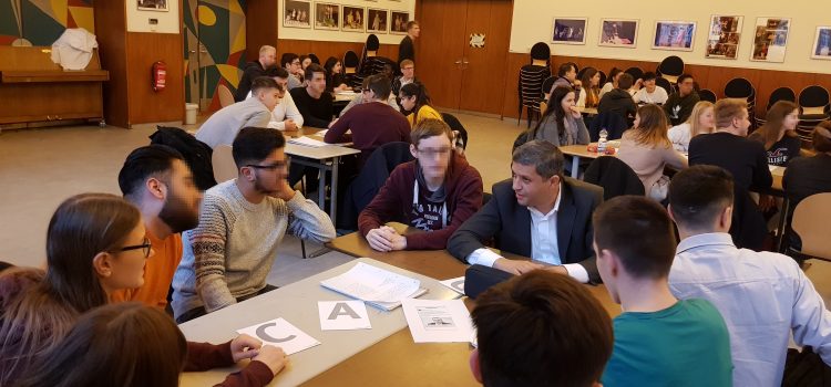 „Gut, wieder hier zu sein. Gut, euch zu sehen“